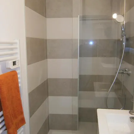 Appartement 2 Pieces Coeur Vieil Antibes Exterior foto